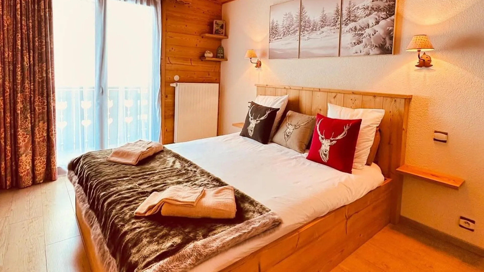 Chalet Spacieux A Chatel, 6 Chambres, 4 Salles De Bain, Pres Des Remontees Mecaniques, Wifi, Parking - Fr-1-676-3 0*, Chatel