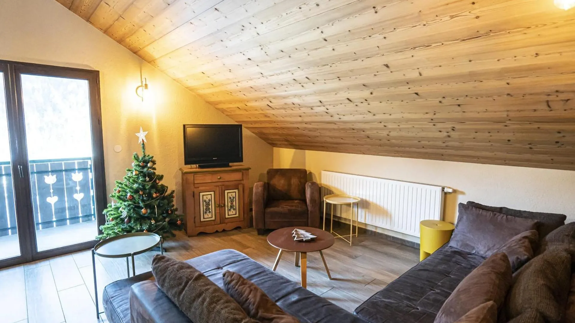 Chalet Spacieux A Chatel, 6 Chambres, 4 Salles De Bain, Pres Des Remontees Mecaniques, Wifi, Parking - Fr-1-676-3 Apartment